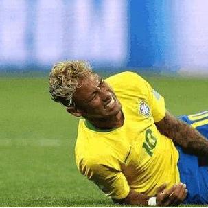 爸爸看足球比赛入迷作文的长尾关键词有哪些