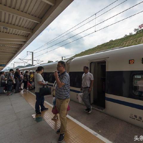 广州市到铜仁市多少公里