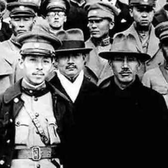 西安网约车机场怎么排队和接人？