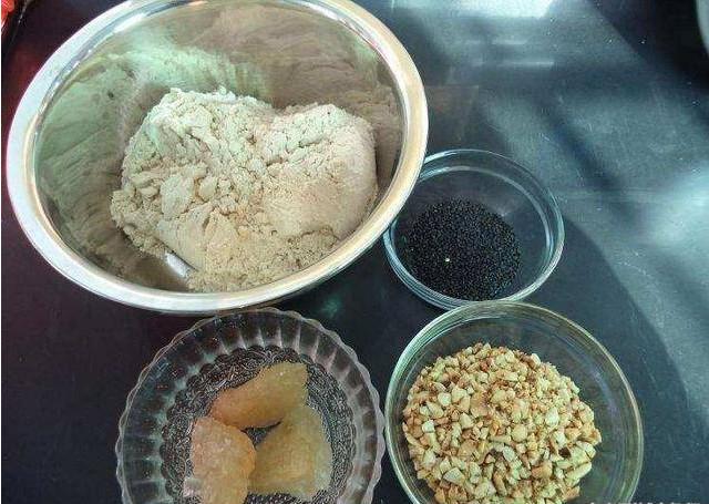 门口可以做什么美食（居民楼下25平米小店做点什么小本生意餐饮不让做）