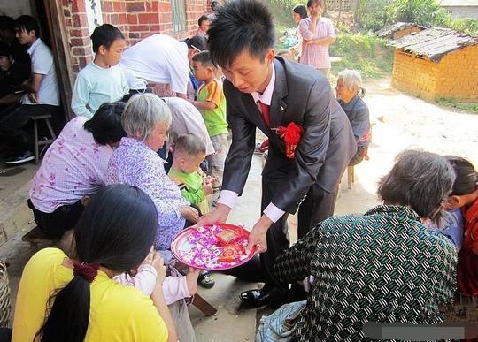 农村招上门女婿，一百六十斤猪肉做聘礼，“倒插门”也人情味十足