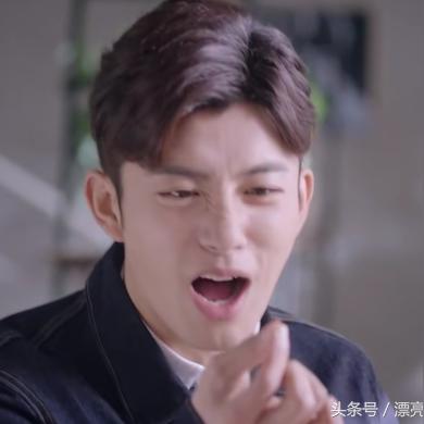 呆萌帅哥图片大全的长尾关键词有哪些