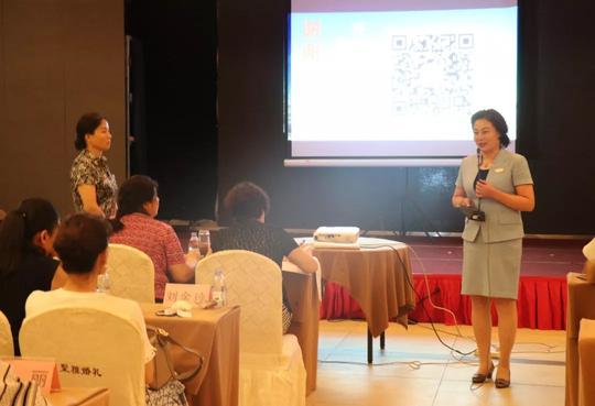 她动态｜我市女性创业联合会会员代表参加山东省巾帼双创企业资本运作能力提升潍坊培训班