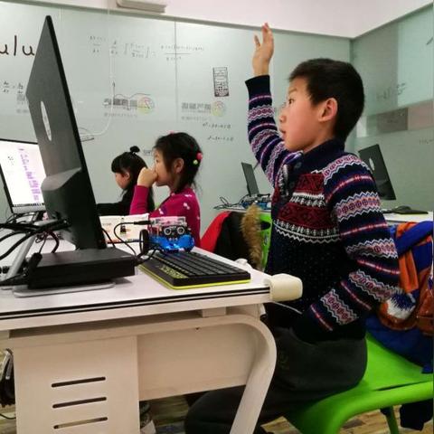 如何通过Steam下载并生成个性化游戏攻略