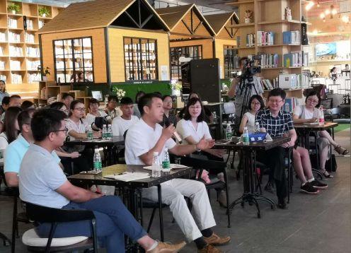 「黄埔有故事」—冠昊科技园总经理张倩女士讲创业故事向党的生日献礼！