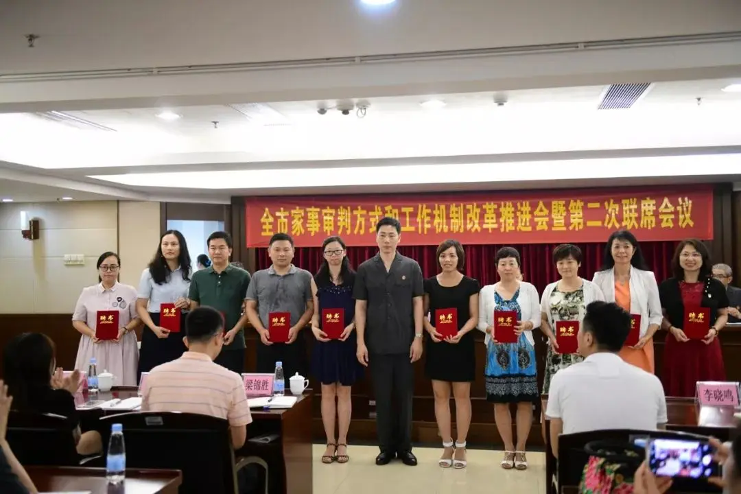 辞职回家搞副业现实吗 国企副业可以辞职吗