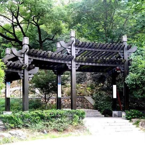 温州市牛山济公庙的长尾关键词有什么