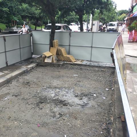 成都市成华区双福坐地铁的长尾关键词有什么