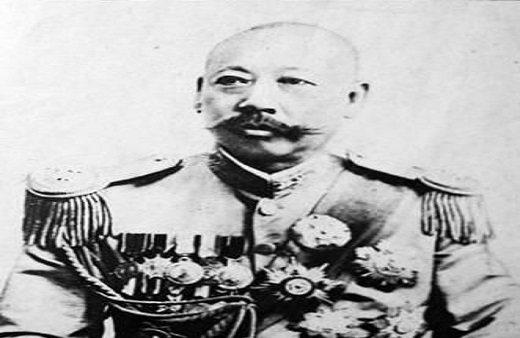 老帅的脸面：直系军阀内部闹分家，吴佩孚向曹锟服软