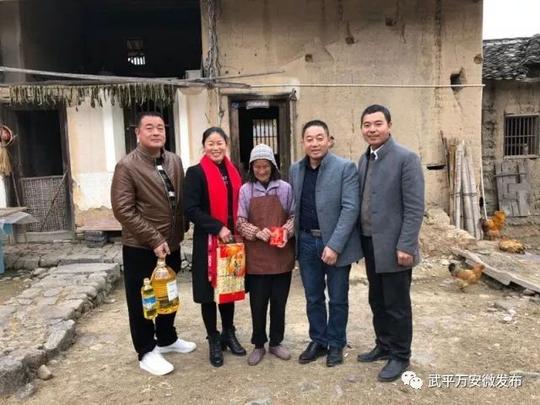 武平总商会万安分会开展“不忘创业初心，接力改革伟业”主题活动