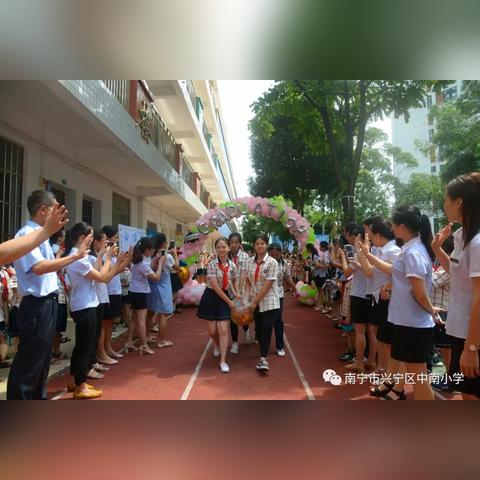 南宁市20中校风好吗？