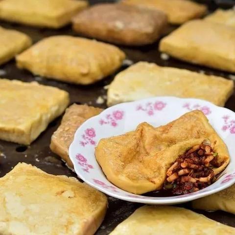 贵阳市口腔医院是公立还是私立？