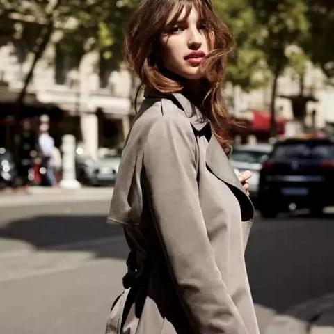 亚马逊跨境电商运营服饰的相关长尾关键词有什么