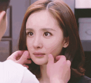 杨幂销魂表情图片