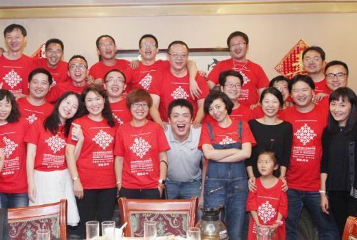 高中同学聚会结束后，30多人的班群只剩10多人，网友：心寒啊