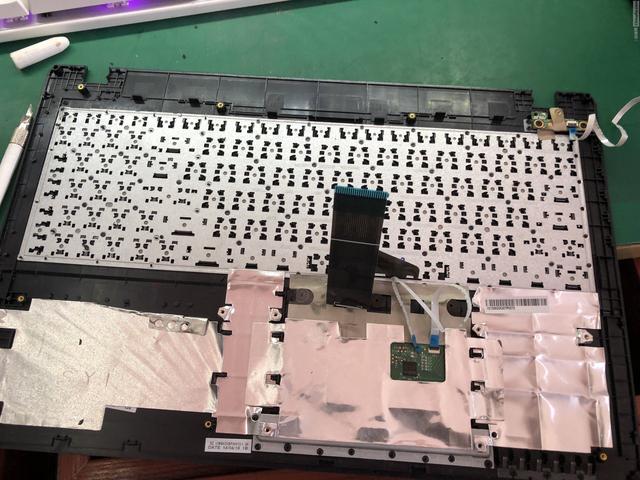 华硕迷你主机拆机介绍