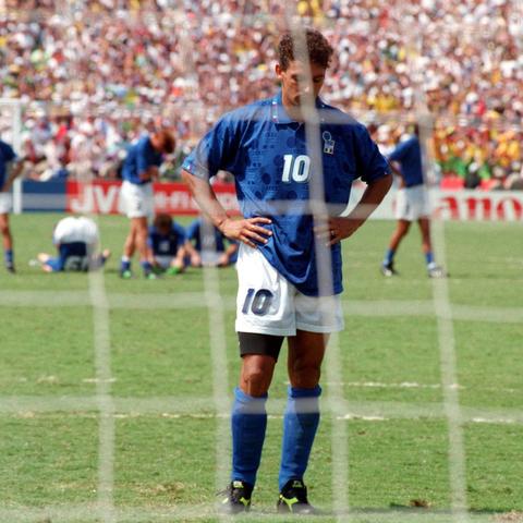 足球职业道路文案怎么写