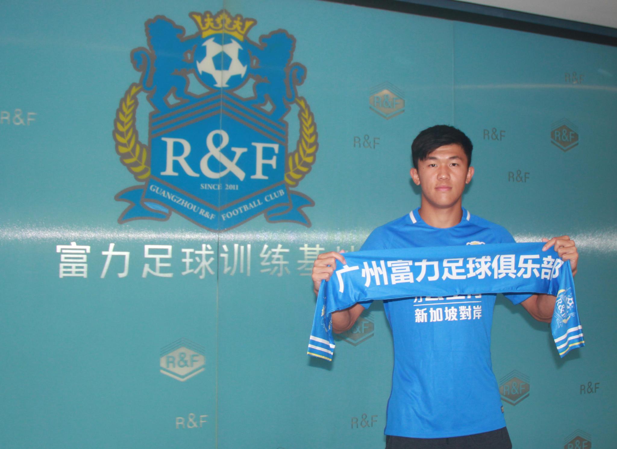 香港大埔火灾已致13人遇难