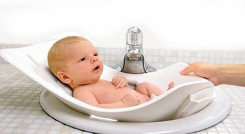 出生一个月宝宝怎么照顾 出生一个月宝宝怎么照顾