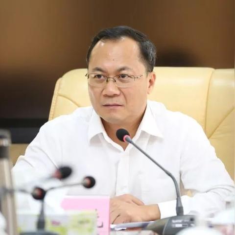 广州市的建设发展方向是什么