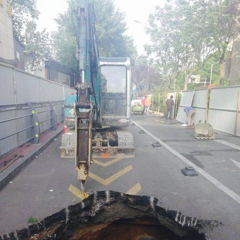 济南经十路走公交车道相关长尾关键词有哪些