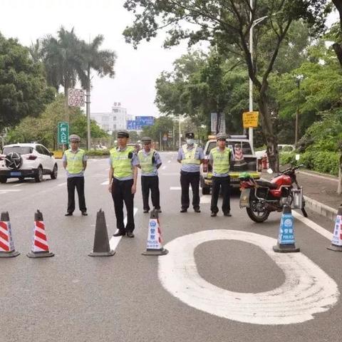 东莞市哪里有租摩托车的