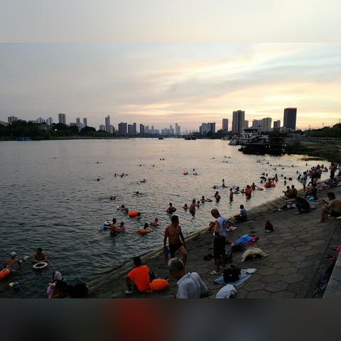 武汉栏杆厂的相关长尾关键词有哪些