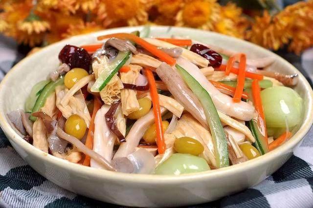 云浮可以吃什么美食（云浮市新兴县哪里的狗肉好吃）