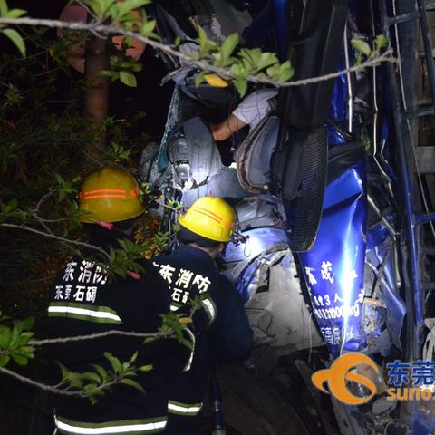 东莞市二手立式油罐车的长尾关键词有什么