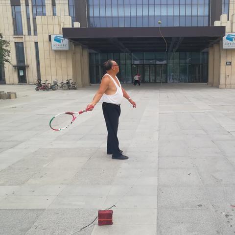 菏泽市职工退休工资多少