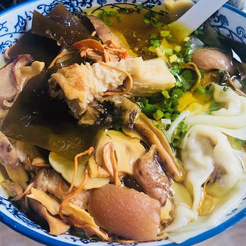 河南干拌抄手怎么样吃