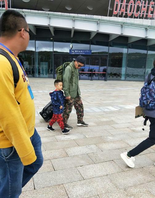 陈小春用对不起挽救父子关系