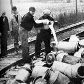 鲜奶变质能做什么的长尾关键词是什么