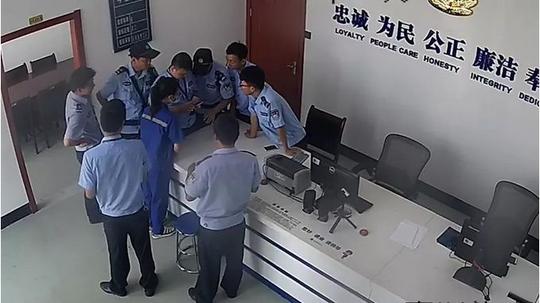 「骗局又双叒翻新」接个“快递”电话，支付宝的7万元突然消失了
