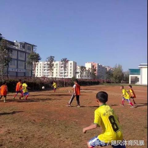 在打足球比赛的口号的长尾关键词有哪些