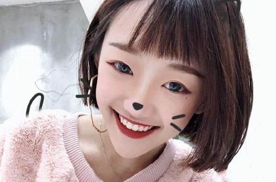 抖音“温婉”“代古拉k”直播手滑关掉美颜，网友：想自戳双眼