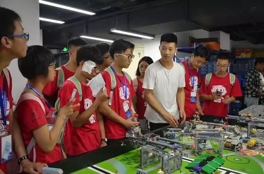 非凡一夏：眉中学子赴西电之约，享科技盛宴