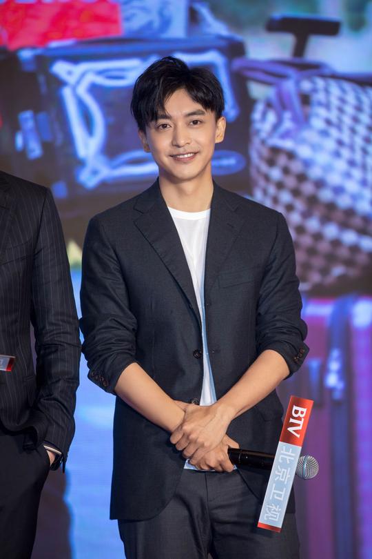 电视剧《合伙人》热播李佳航实力演绎创业时代高情商男神