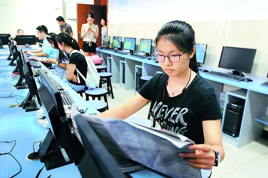 学生兴趣多元化，社会需求变化大，今年这些“冷门专业”成爆款