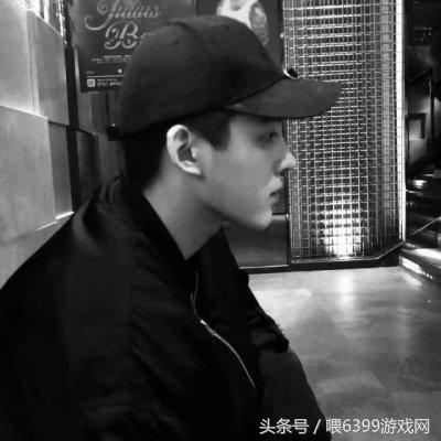 伤感女生头像(伤感女生头像侧脸)