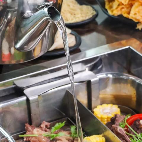 厦门七层楼电梯要保养费吗？