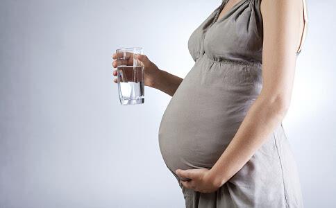 “孕妈咪健康饮水季”