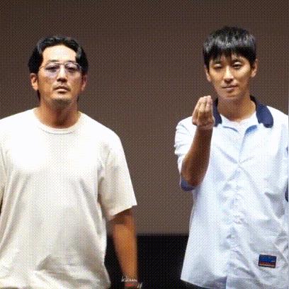 吃饺子的时候，你是哪个姿势？