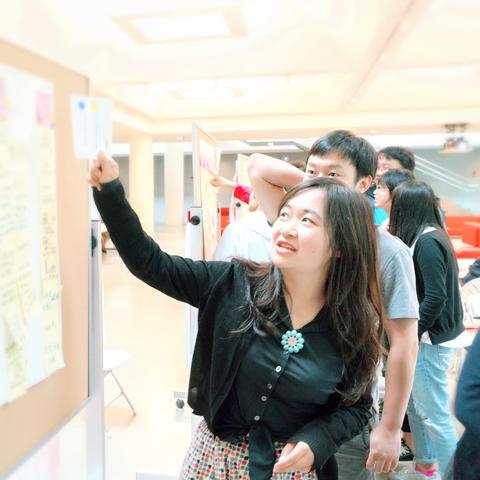 昆明市同级教师工资哪里最高