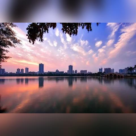 南宁高楼顶层夏天热吗？