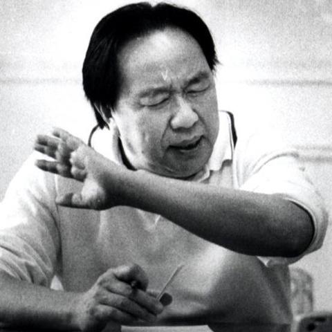 投资100块钱，每天可以赚20%，一个月可以赚多少钱？