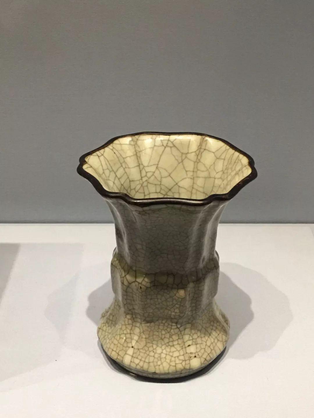 瓷器的酥油光(晋代高古瓷底部特征介绍)