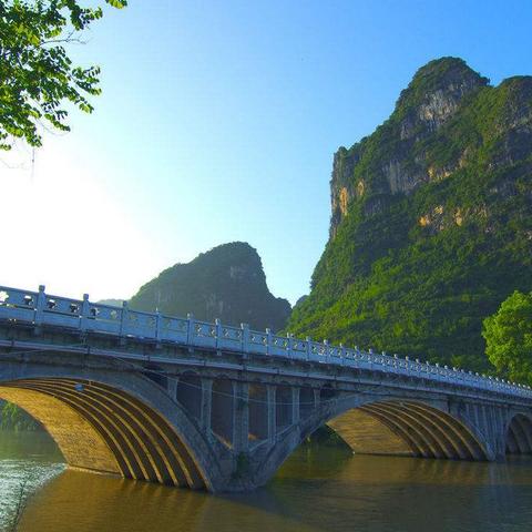 桂林山峰配乐视频相关长尾关键词有哪些