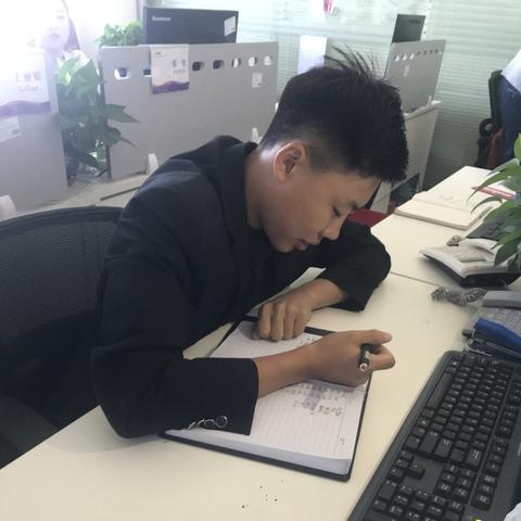 西安航空旅游学校相关长尾关键词有哪些