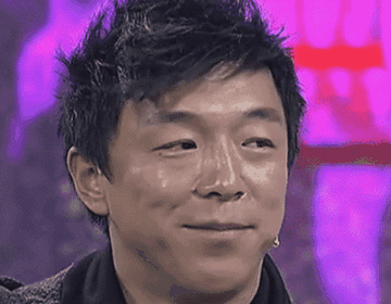 黄渤甩头表情包动态图